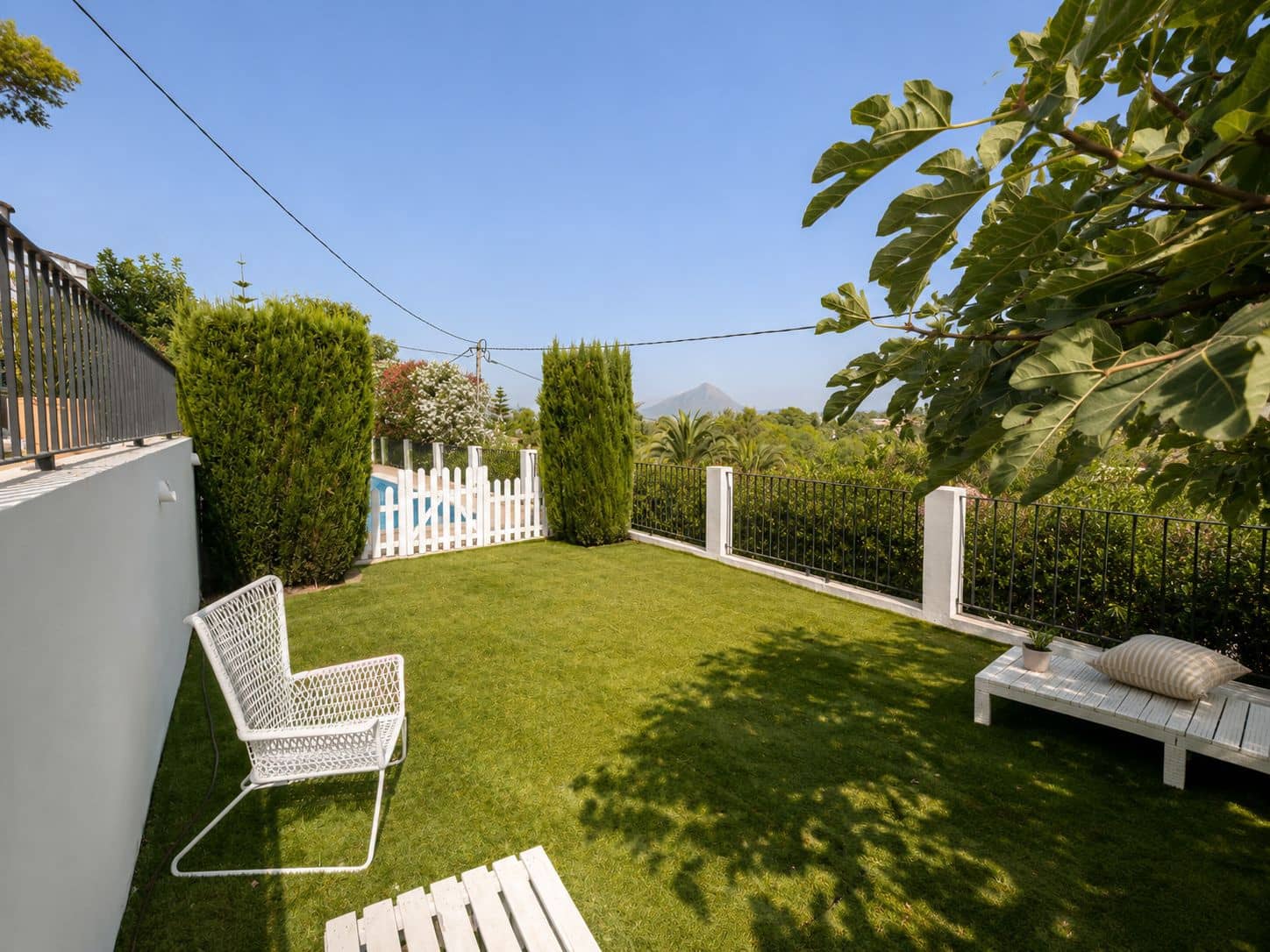 4 bedroom Villa for rent in Javea / Xabia with pool garage - € 2,300 (Ref: 9720509)