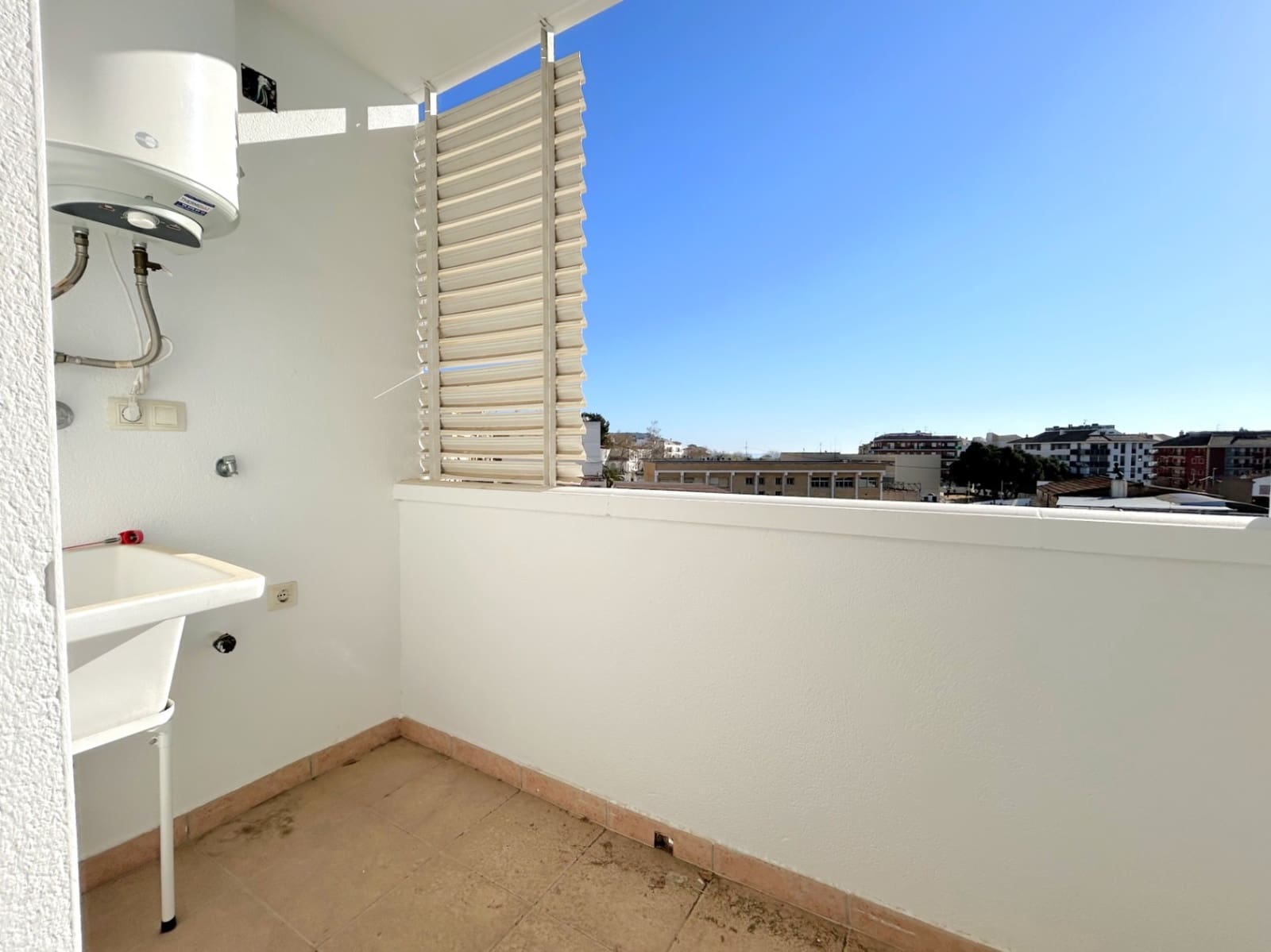 1 bedroom Apartment for rent in Javea / Xabia with garage - € 900 (Ref: 9734117)