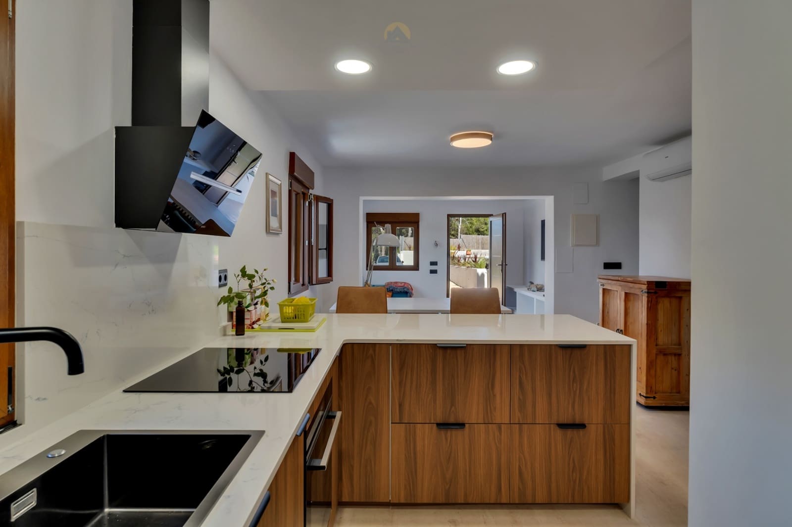 4 sypialnia Willa na sprzedaż w Javea / Xabia z basenem garażem - 750 000 € (Ref: 9807291)