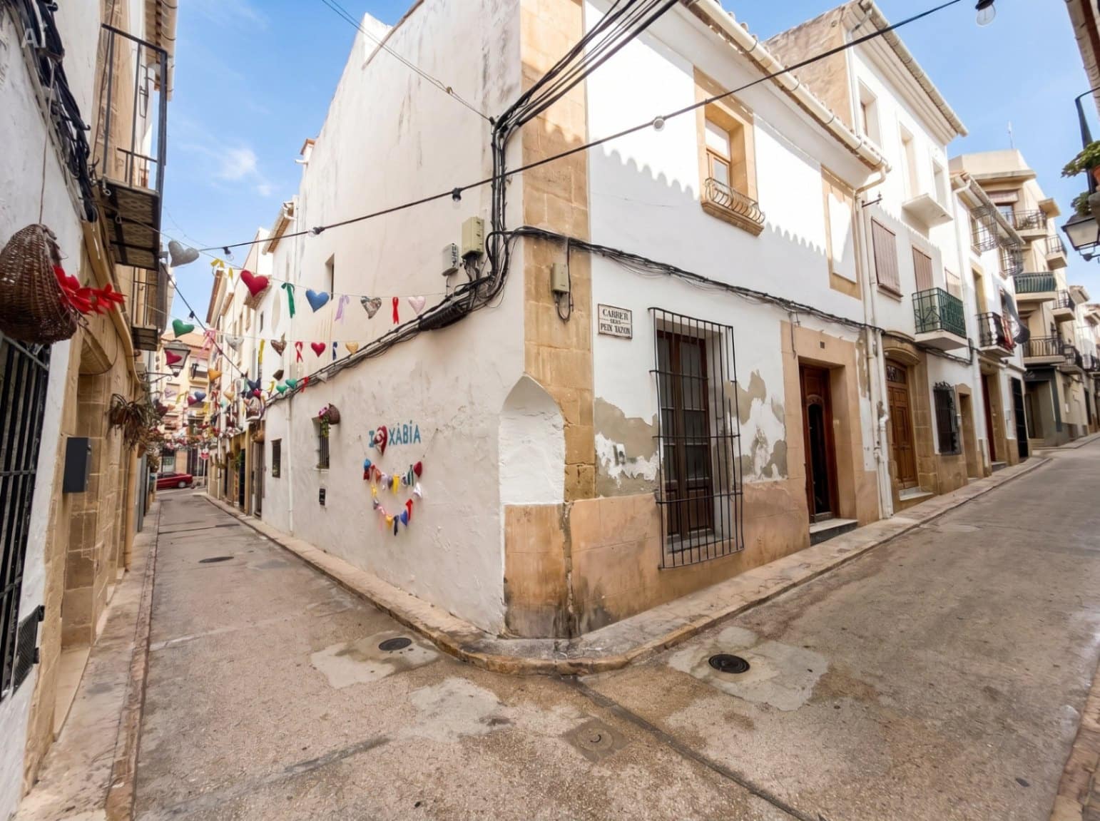 4 bedroom Townhouse for sale in Javea / Xabia - € 270,000 (Ref: 9819380)