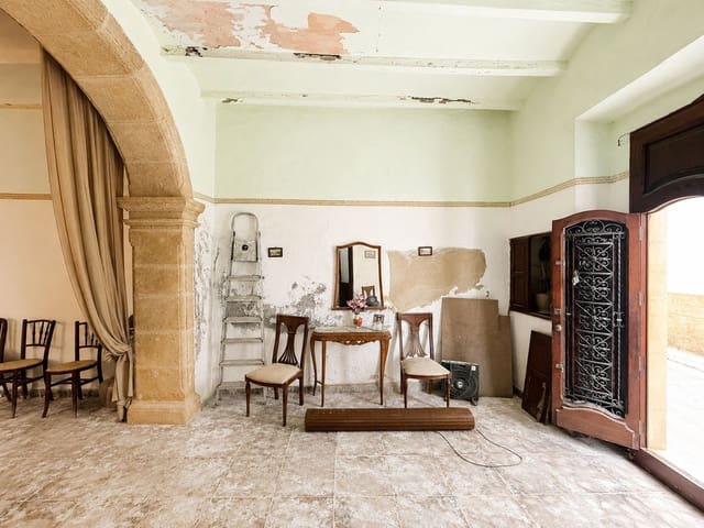 4 sovrum Hus till salu i Centro ciudad, Javea / Xàbia - 270 000 € (Ref: 9819380)