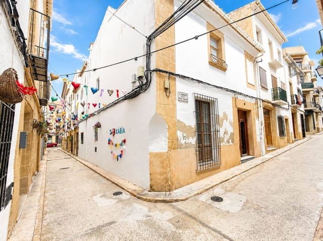 4 sovrum Hus till salu i Centro ciudad, Javea / Xàbia - 270 000 € (Ref: 9819380)