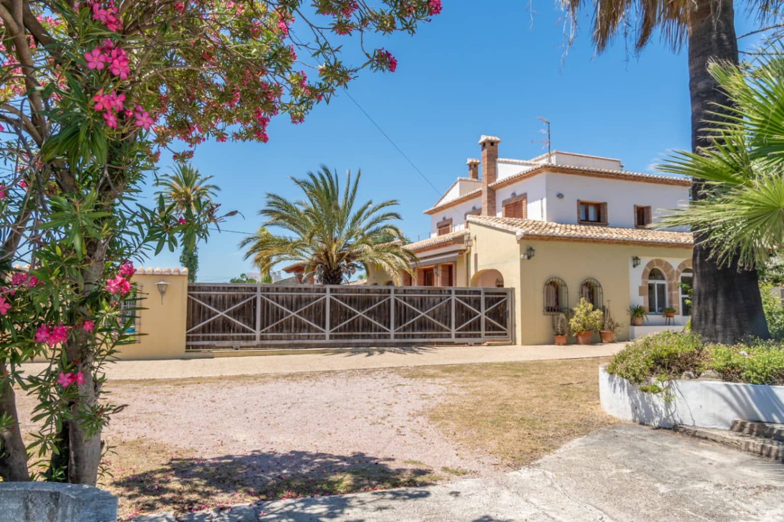 3 bedroom Villa for sale in Javea / Xabia with pool garage - € 1,275,000 (Ref: 9863691)