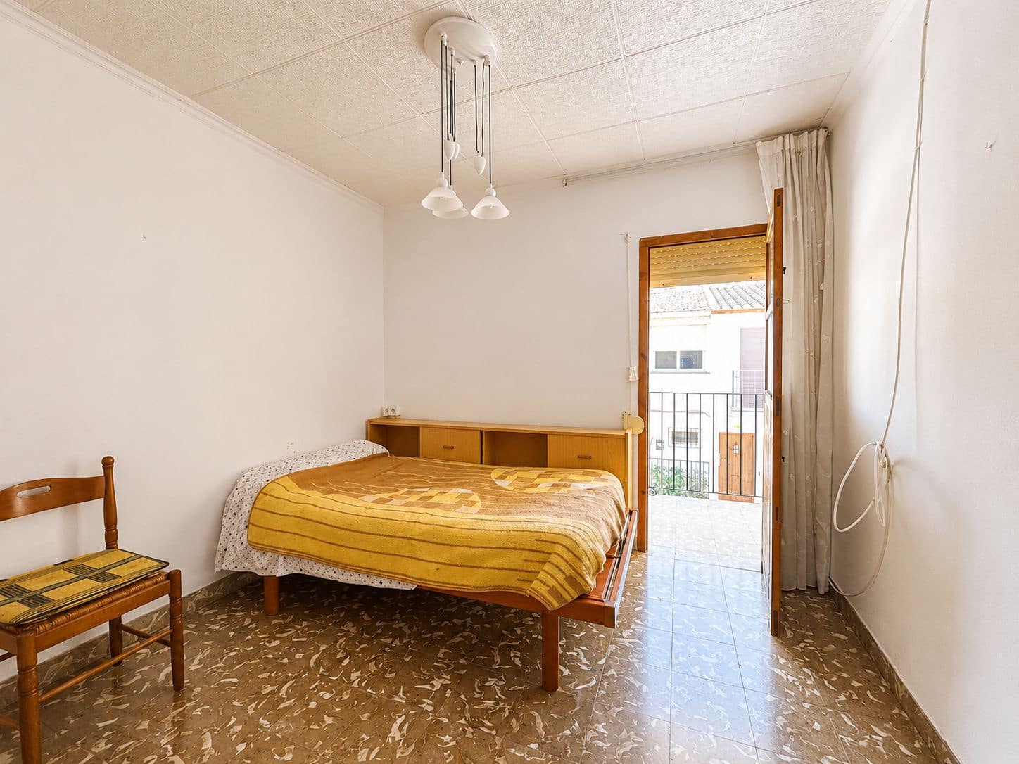 Casa de 4 habitaciones en Teulada en venta - 250.000 € (Ref: 9877274)