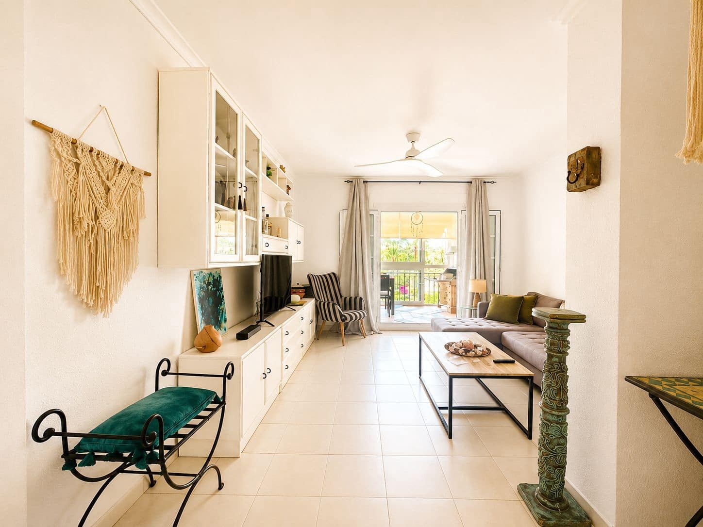 2 bedroom Apartment for rent in Arenal with garage - € 750 (Ref: 9927929)