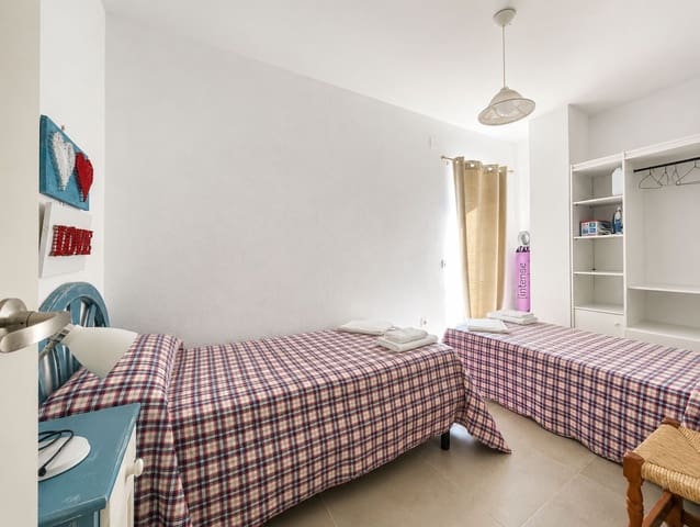 Appartement de 4 chambres à louer à Arenal, Javea / Xàbia avec piscine - 950 € (Ref: 9927931)