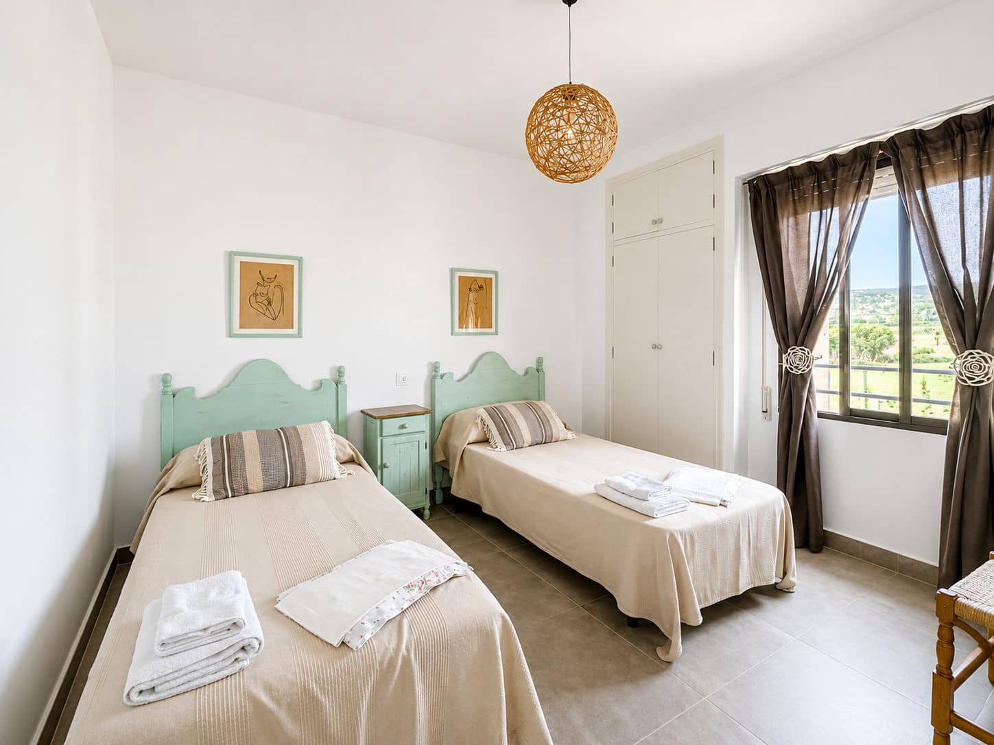 Appartement de 4 chambres à louer à Arenal avec piscine - 950 € (Ref: 9927931)