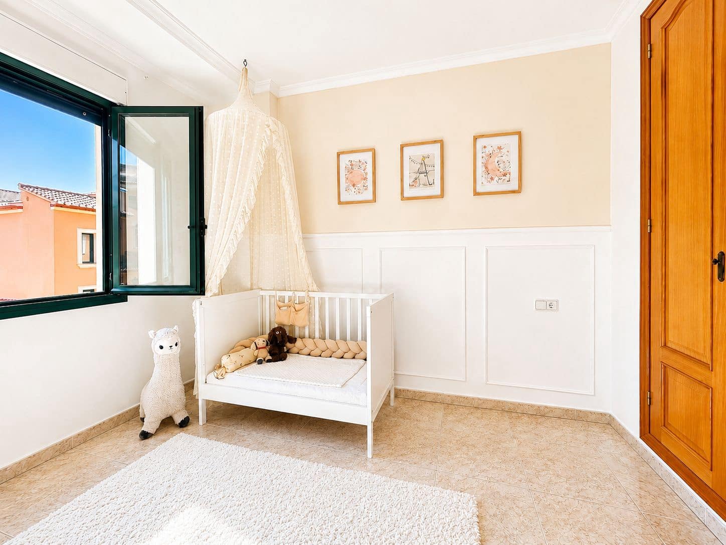 4 soverom Rekkehus til salgs i Javea / Xabia med garasje - € 645 000 (Ref: 9938768)