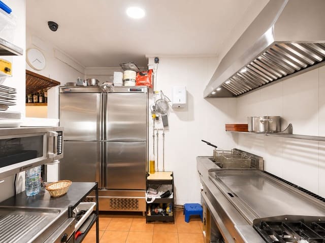 Restaurante/Bar para venda em Centro ciudad, Javea / Xàbia - 65 000 € (Ref: 9938769)