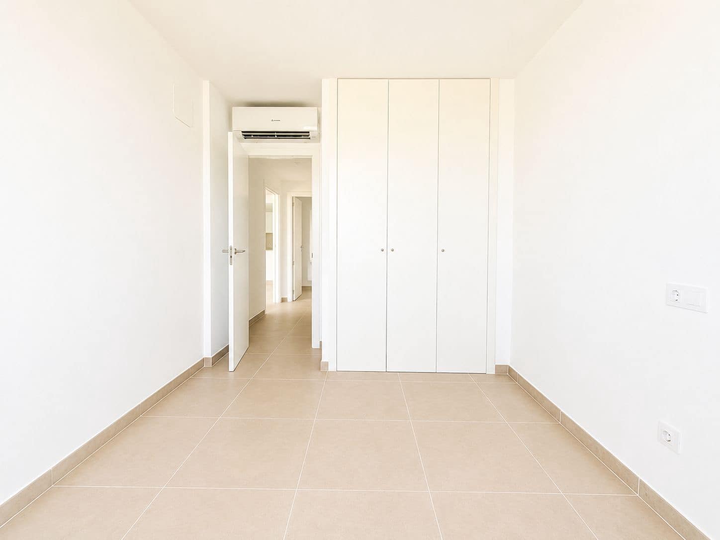 3 bedroom Apartment for rent in Javea / Xabia with pool garage - € 2,300 (Ref: 9958461)