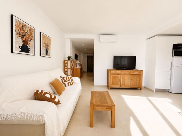 1 slaapkamer Appartement te huur in Javea / Xàbia - € 700 (Ref: 9971646)