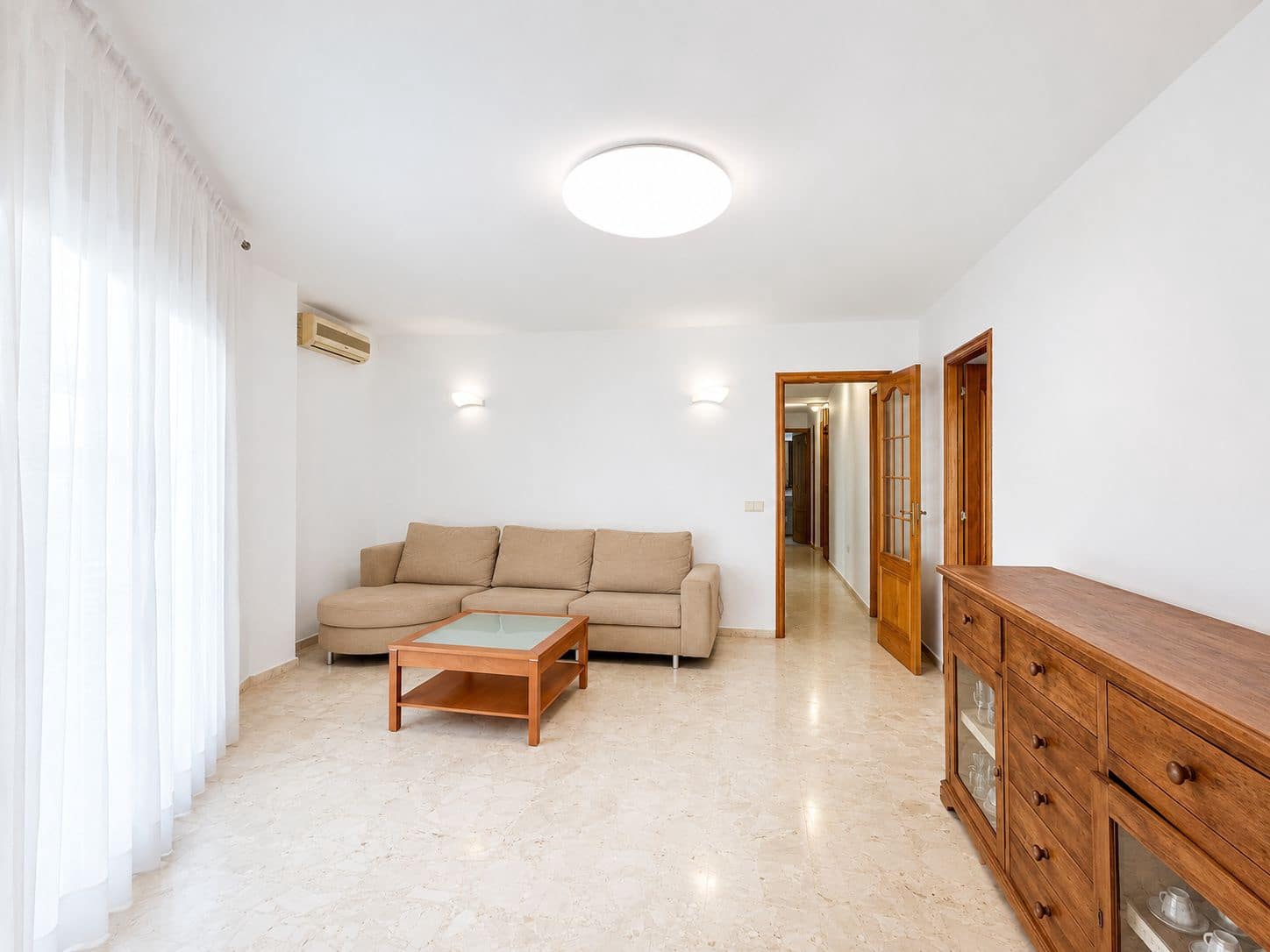 3 slaapkamer Appartement te huur in Javea / Xabia met garage - € 1.000 (Ref: 9981426)