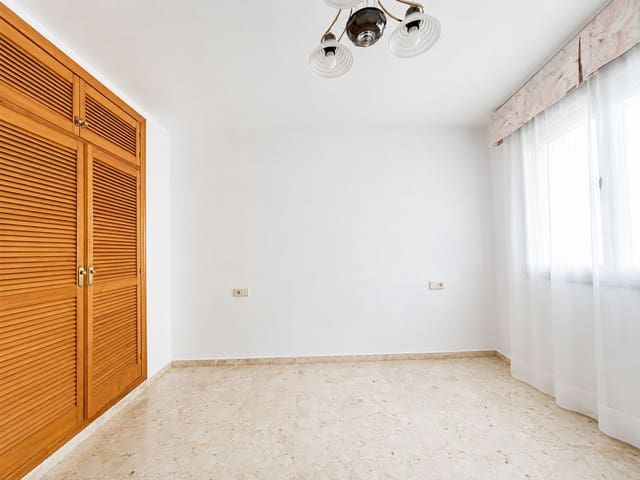 3 camera da letto Appartamento da affittare in Javea / Xàbia con garage - 1.000 € (Rif: 9981426)