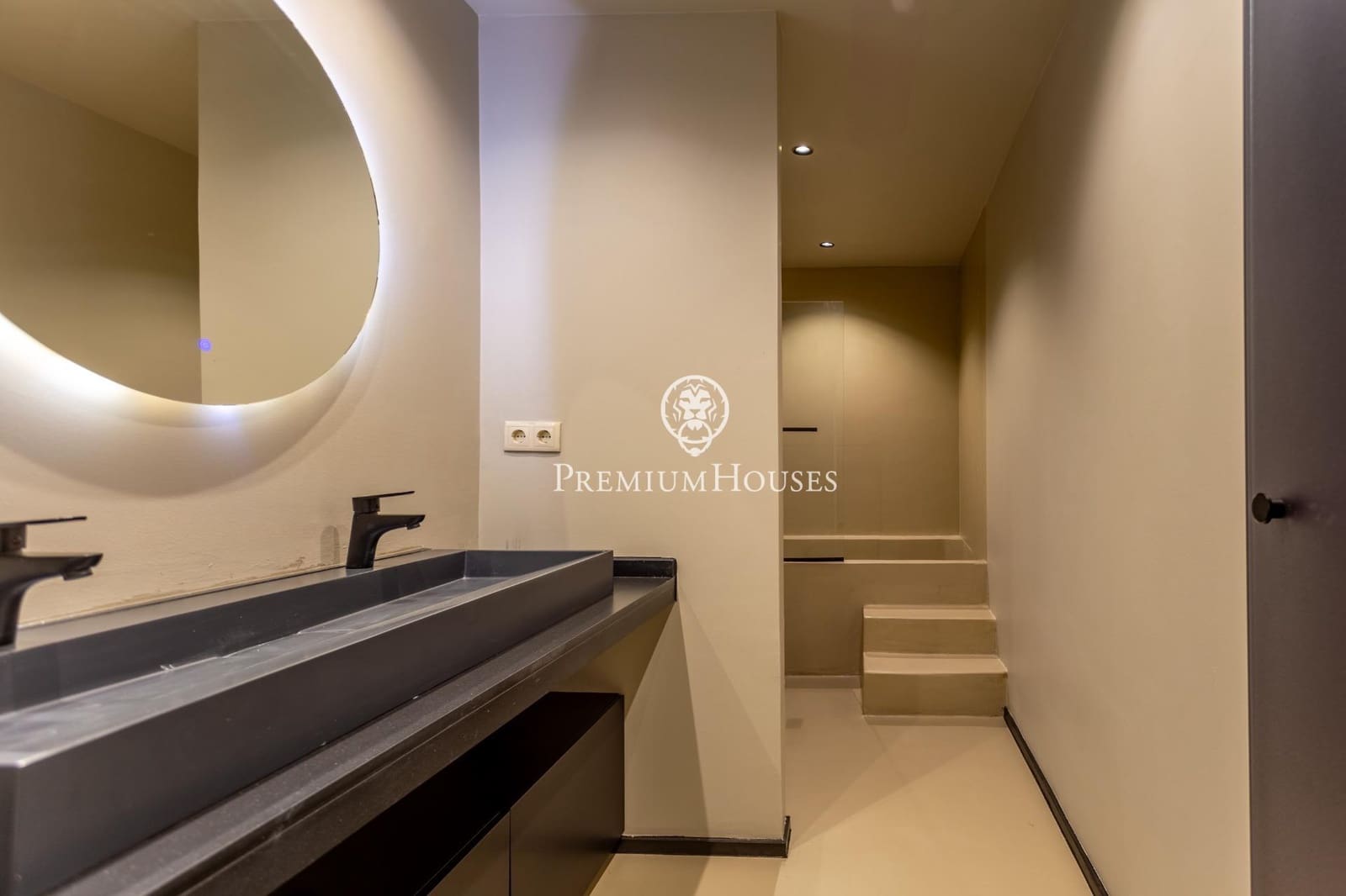 Chalet de 5 habitaciones en Premià de Dalt en venta con piscina garaje - 1.400.000 € (Ref: 10004212)