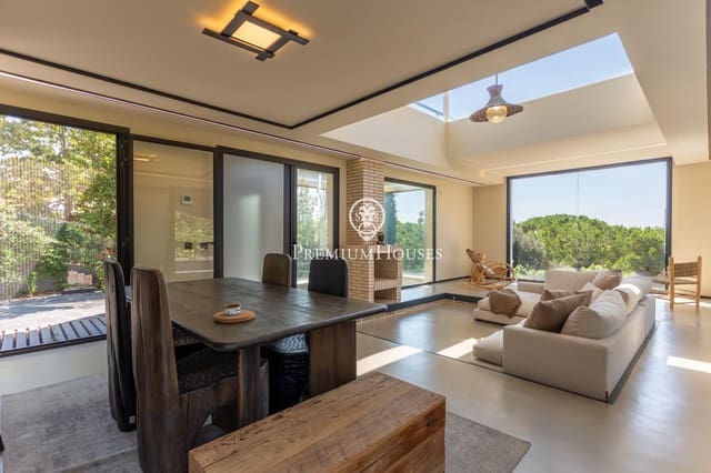 5 soveværelse Villa til salg i Premià de Dalt med swimmingpool garage - € 1.400.000 (Ref: 10004212)