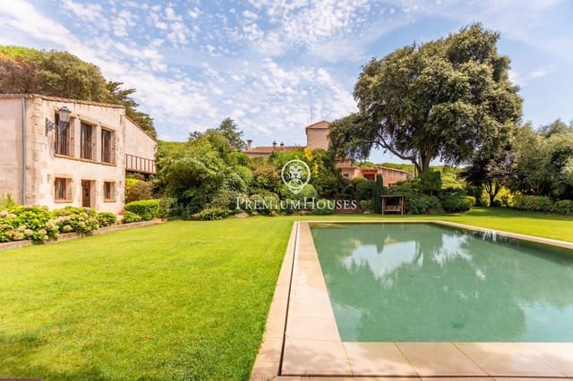 6 chambre Finca/Maison de Campagne à vendre à Sant Andreu de Llavaneres avec piscine - 17 000 000 € (Ref: 10020954)