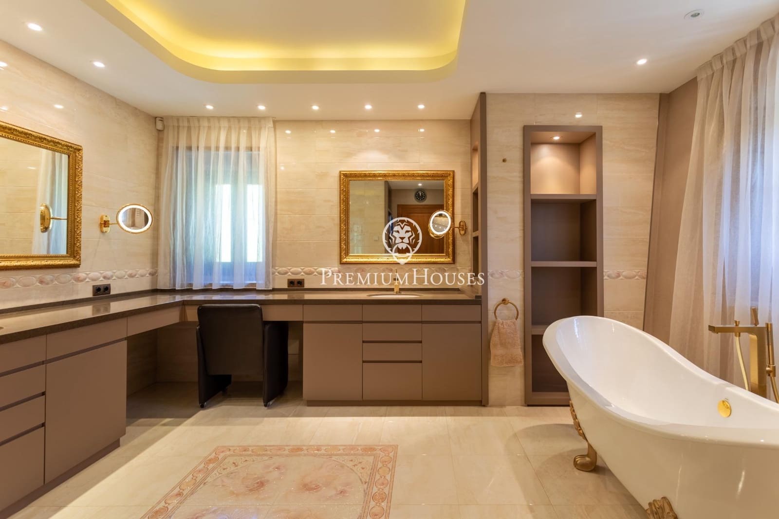 6 chambre Finca/Maison de Campagne à vendre à Sant Andreu de Llavaneres avec piscine - 17 000 000 € (Ref: 10020954)