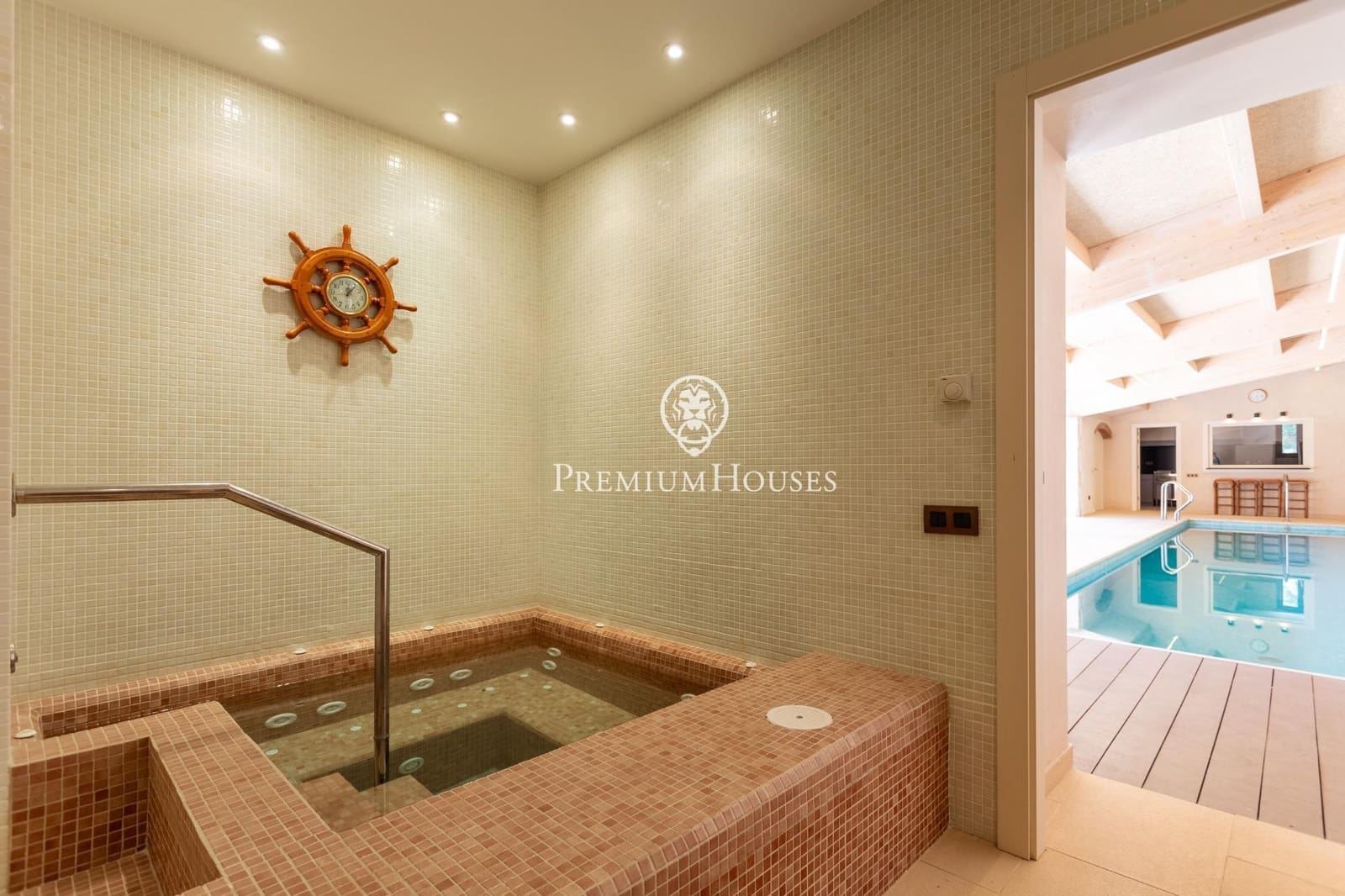 6 chambre Finca/Maison de Campagne à vendre à Sant Andreu de Llavaneres avec piscine - 17 000 000 € (Ref: 10020954)