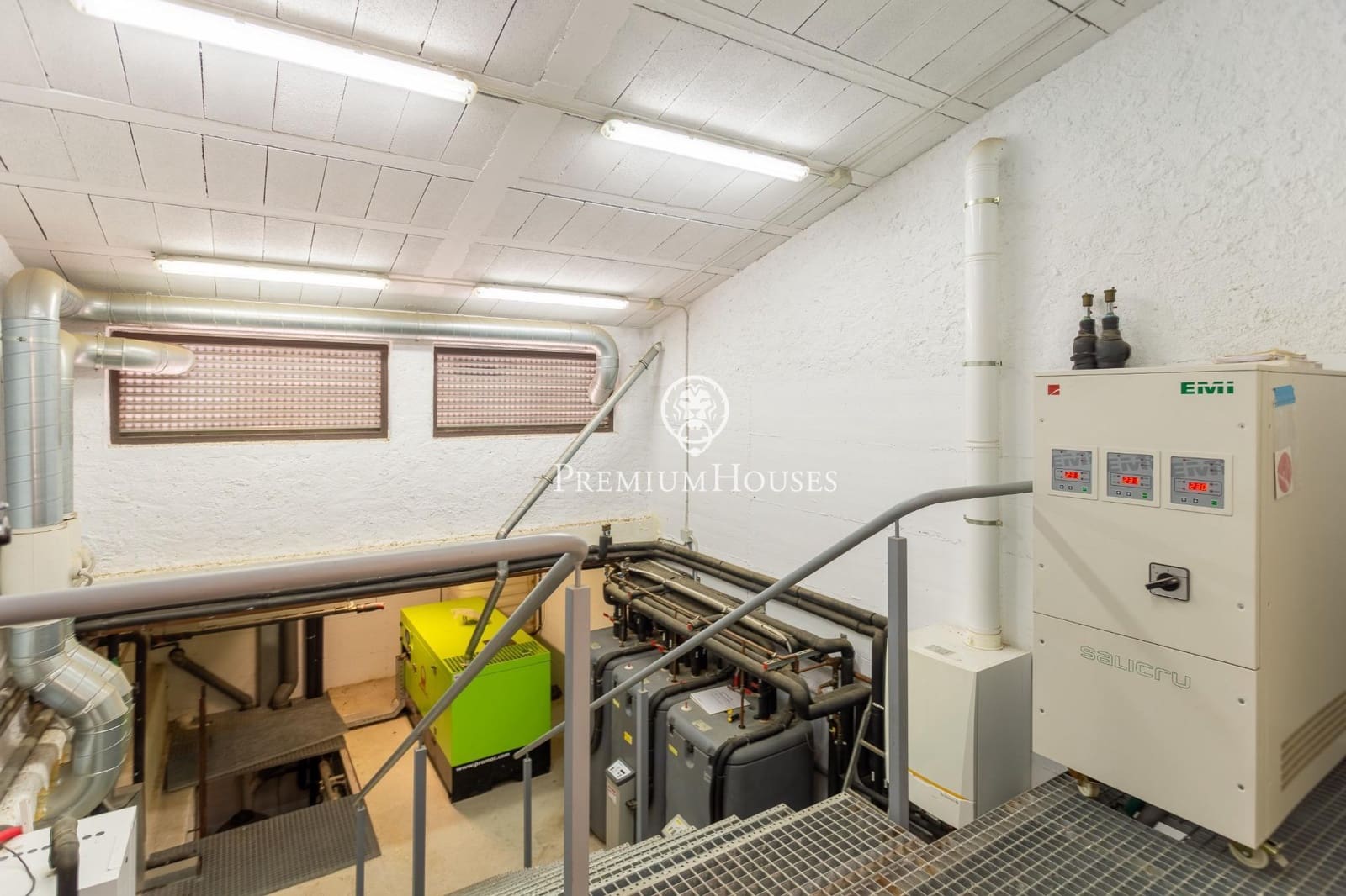 6 chambre Finca/Maison de Campagne à vendre à Sant Andreu de Llavaneres avec piscine - 17 000 000 € (Ref: 10020954)