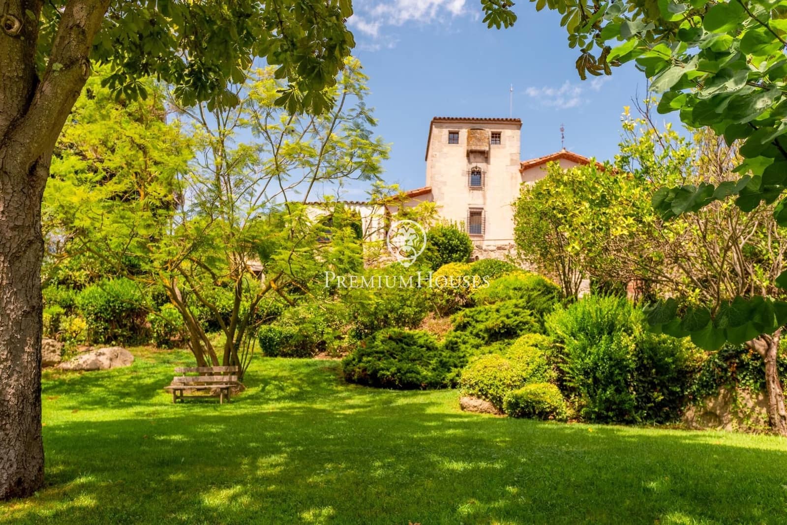 6 chambre Finca/Maison de Campagne à vendre à Sant Andreu de Llavaneres avec piscine - 17 000 000 € (Ref: 10020954)