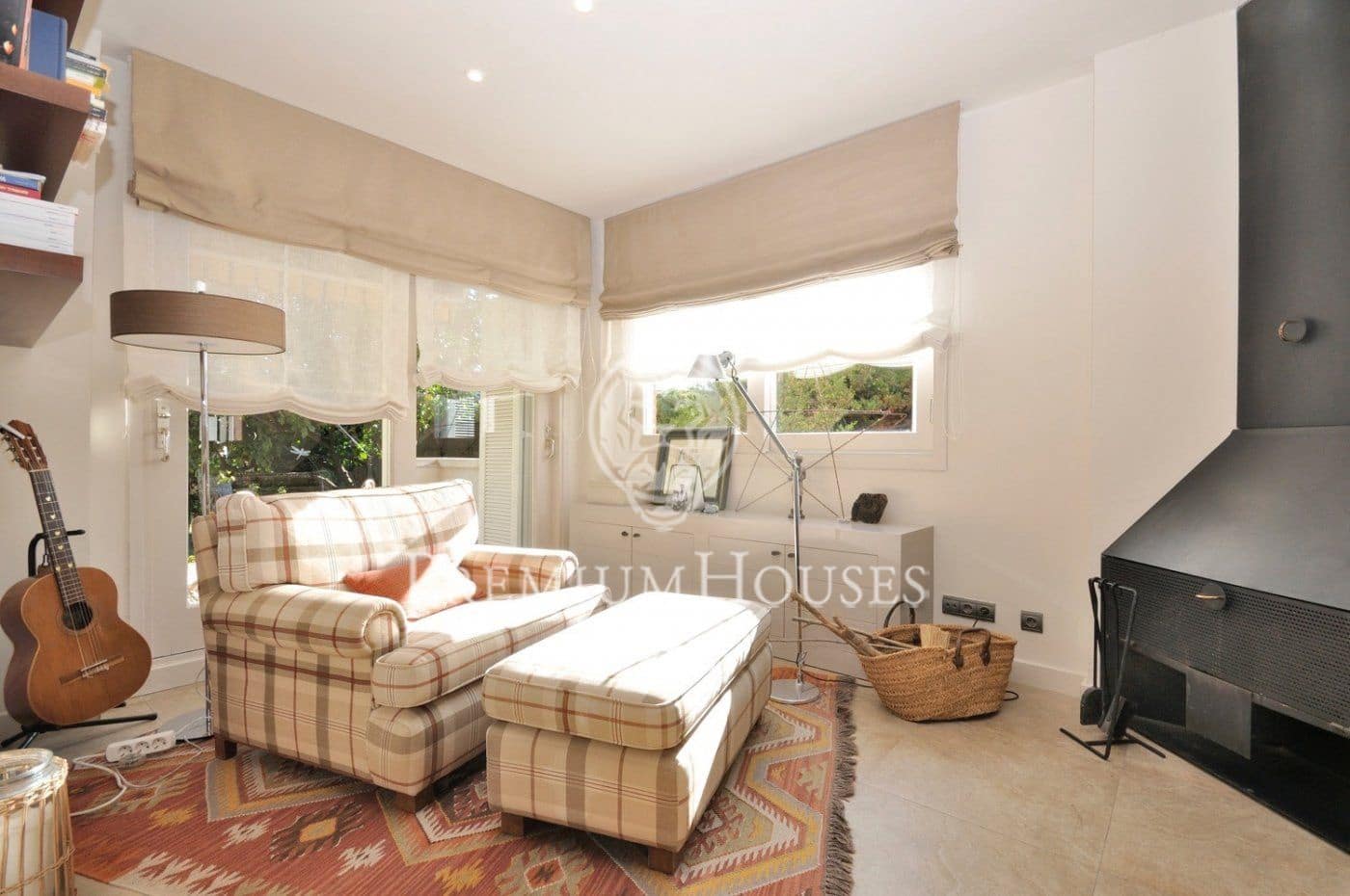 4 bedroom Villa for rent in Sant Andreu de Llavaneres with pool garage - € 2,175 (Ref: 10025649)