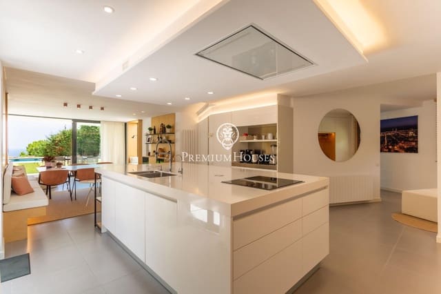 7 sovrum Villa till salu i Sant Andreu de Llavaneres med pool garage - 1 890 000 € (Ref: 10025650)