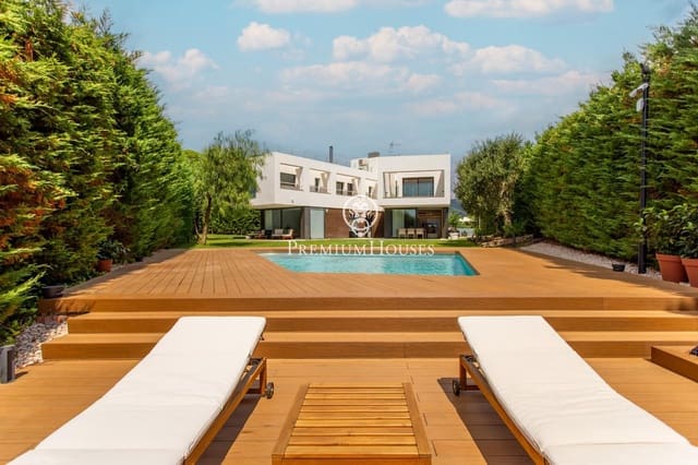 7 sovrum Villa till salu i Sant Andreu de Llavaneres med pool garage - 1 890 000 € (Ref: 10025650)