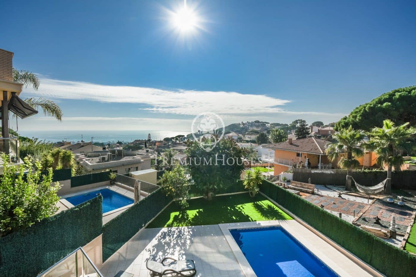 5 sypialnia Willa na sprzedaż w Premia de Dalt z basenem garażem - 1 095 000 € (Ref: 10030611)
