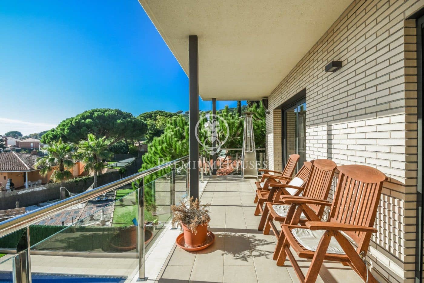 5 sypialnia Willa na sprzedaż w Premia de Dalt z basenem garażem - 1 095 000 € (Ref: 10030611)