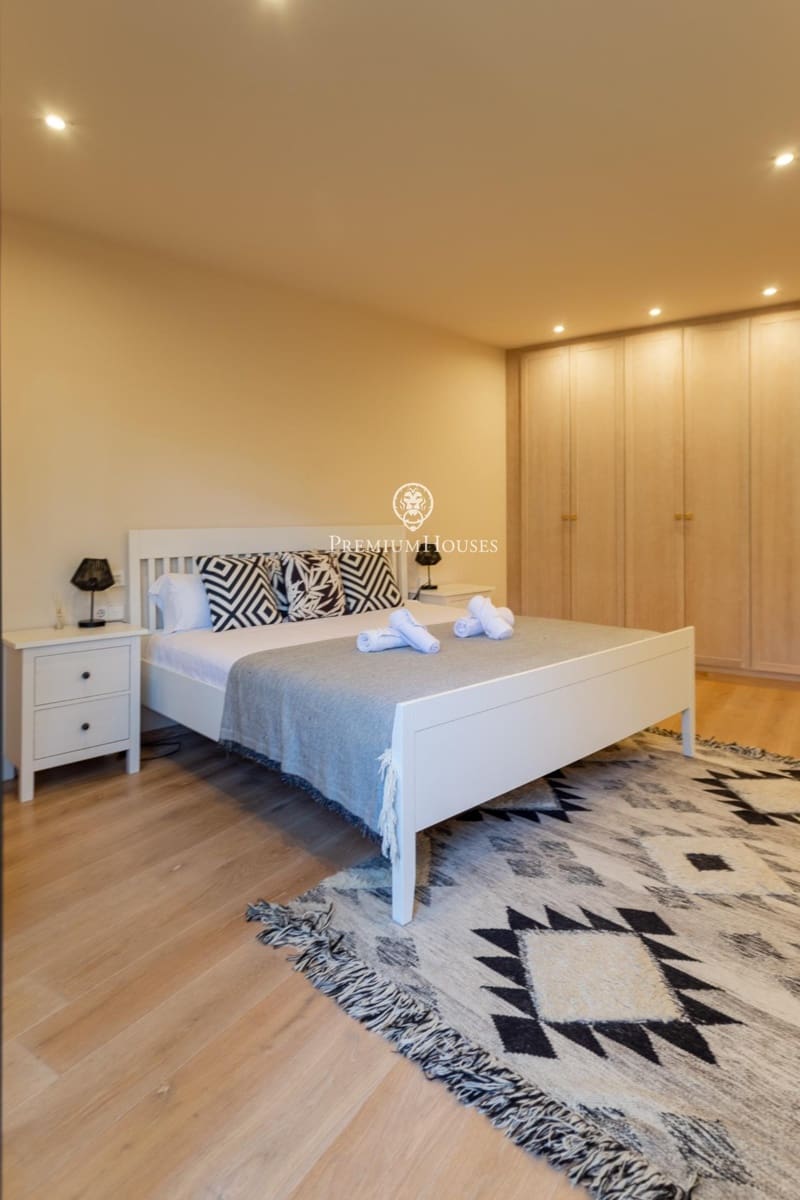 5 sypialnia Willa na sprzedaż w Premia de Dalt z basenem garażem - 1 095 000 € (Ref: 10030611)