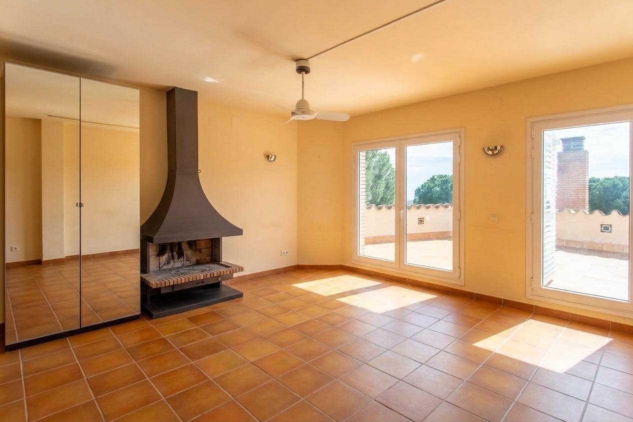 3 Zimmer Villa zu verkaufen in Cabrera de Mar mit Pool - 1.380.000 € (Ref: 10086181)