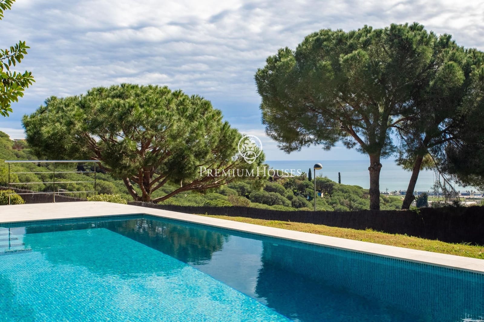 3 Zimmer Villa zu verkaufen in Cabrera de Mar mit Pool - 1.380.000 € (Ref: 10086181)