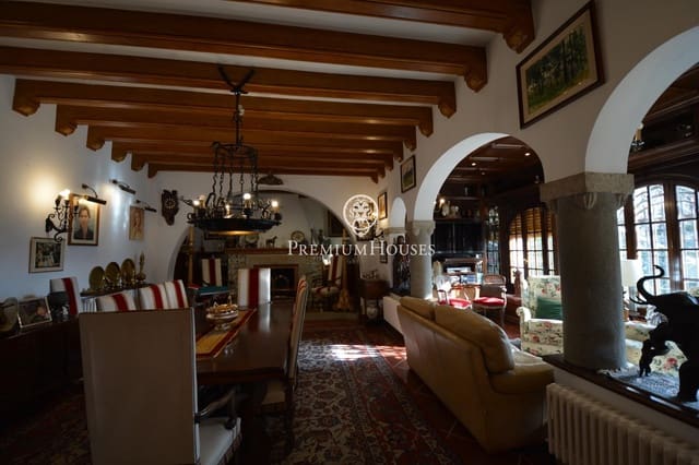 12 Zimmer Villa zu verkaufen in Orrius mit Pool Garage - 1.150.000 € (Ref: 10094701)