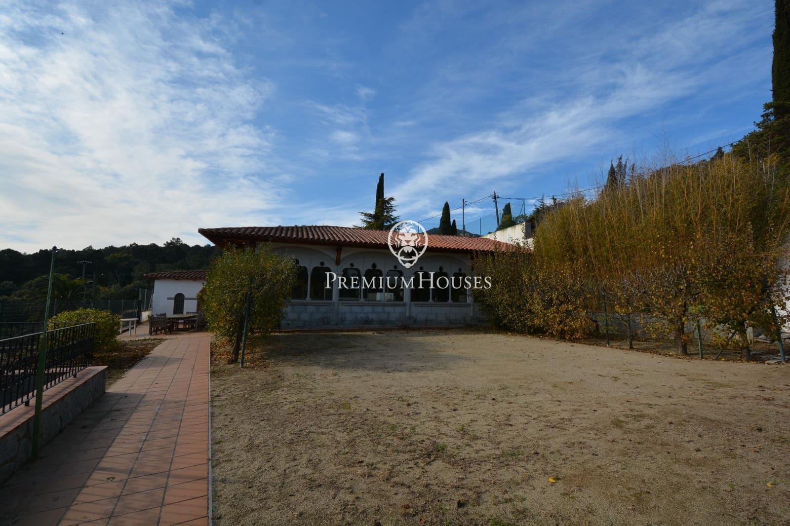 12 Zimmer Villa zu verkaufen in Orrius mit Pool Garage - 1.150.000 € (Ref: 10094701)