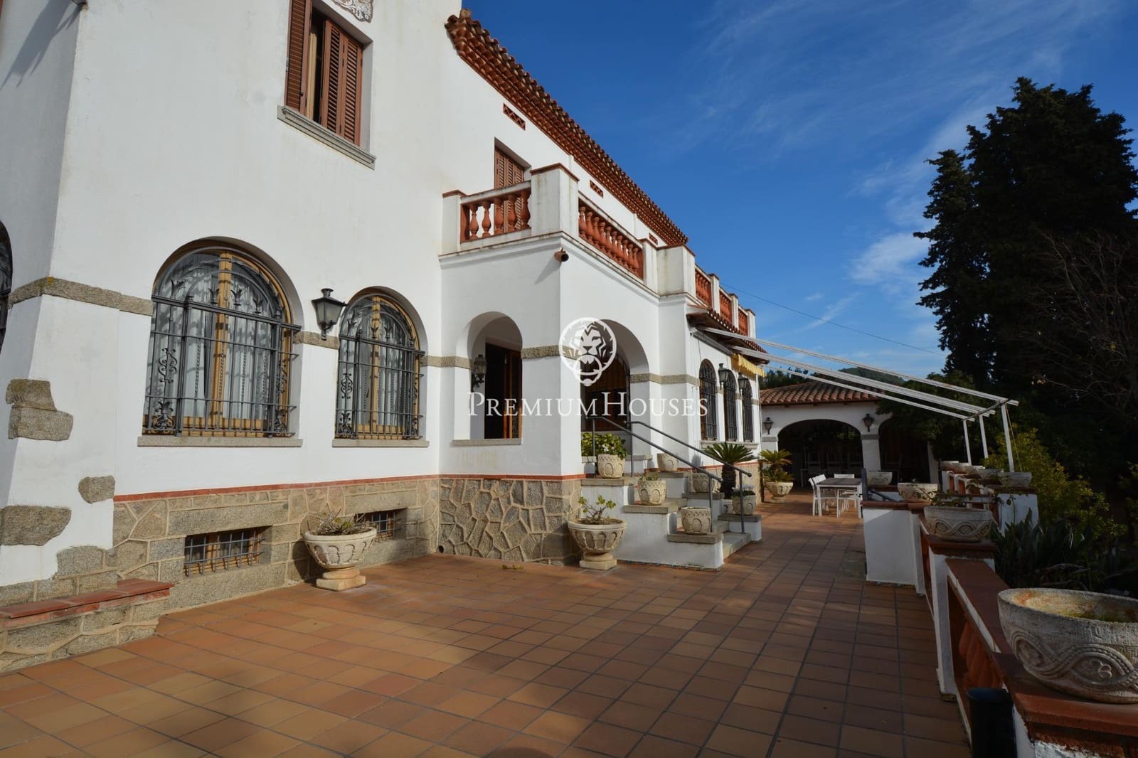 12 Zimmer Villa zu verkaufen in Orrius mit Pool Garage - 1.150.000 € (Ref: 10094701)