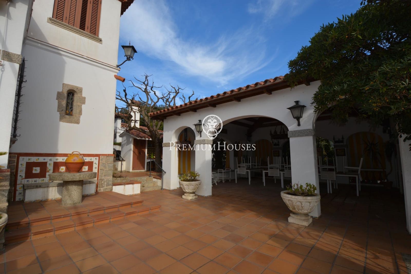 12 Zimmer Villa zu verkaufen in Orrius mit Pool Garage - 1.150.000 € (Ref: 10094701)