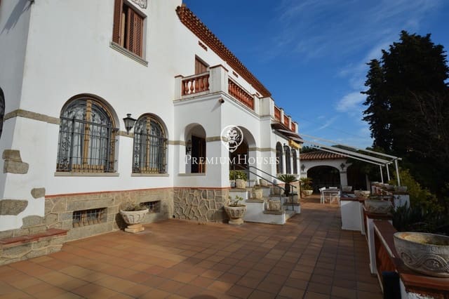 12 Zimmer Villa zu verkaufen in Orrius mit Pool Garage - 1.150.000 € (Ref: 10094701)