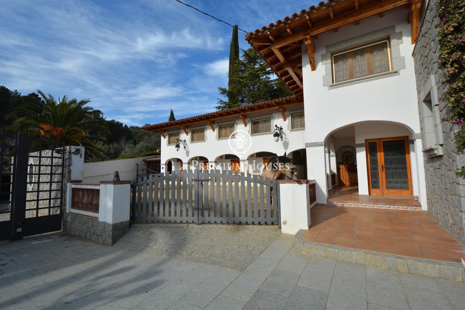 12 Zimmer Villa zu verkaufen in Orrius mit Pool Garage - 1.150.000 € (Ref: 10094701)