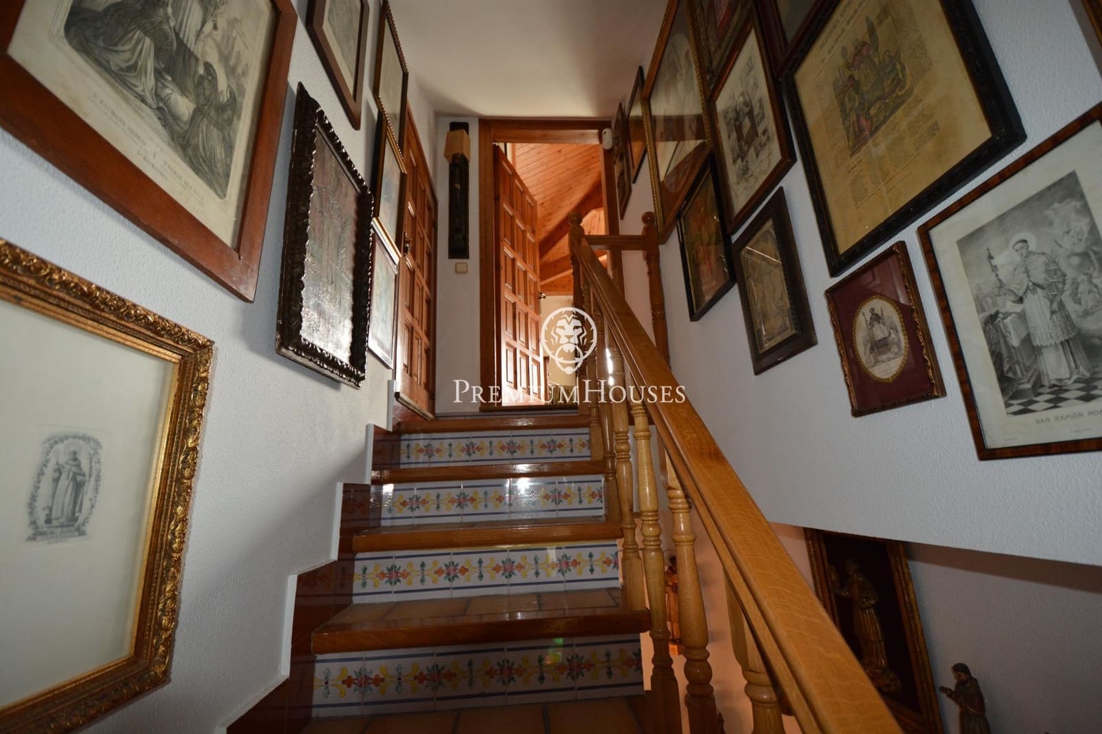 12 Zimmer Villa zu verkaufen in Orrius mit Pool Garage - 1.150.000 € (Ref: 10094701)