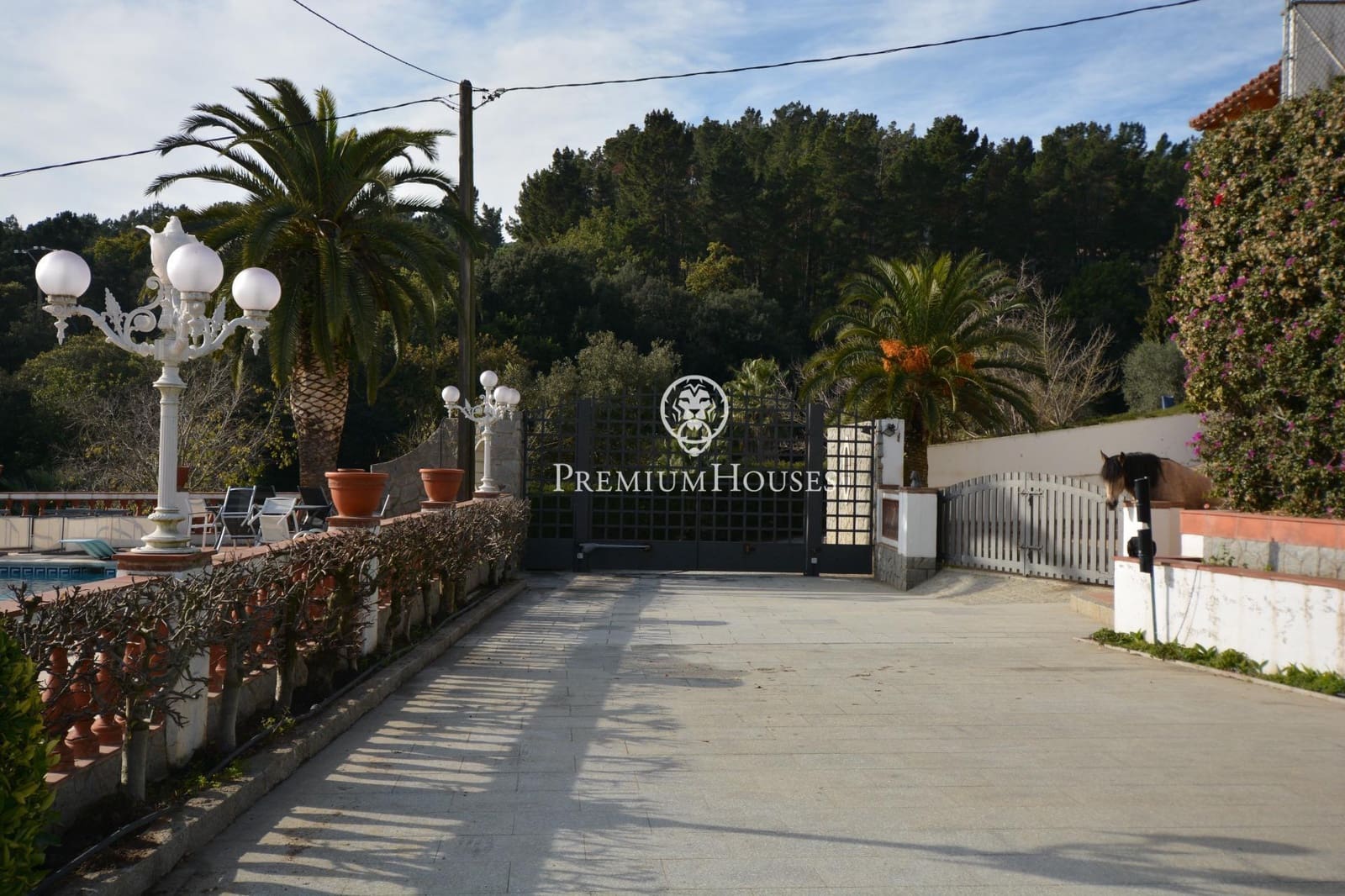 12 Zimmer Villa zu verkaufen in Orrius mit Pool Garage - 1.150.000 € (Ref: 10094701)