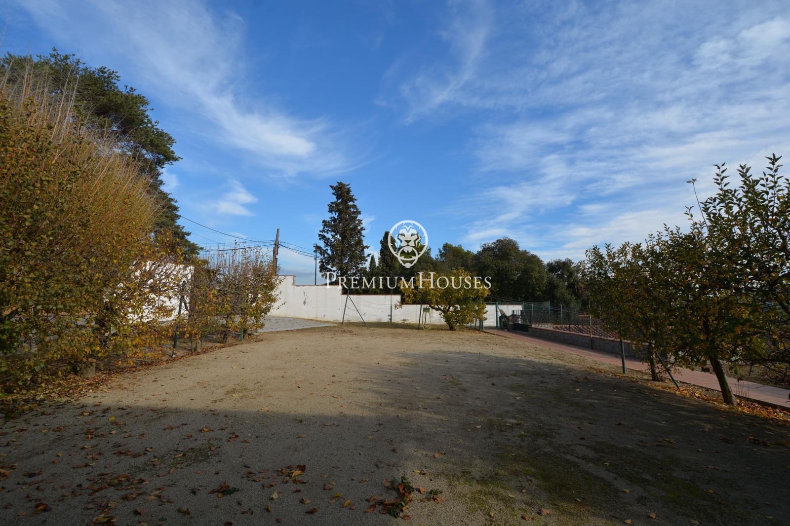12 Zimmer Villa zu verkaufen in Orrius mit Pool Garage - 1.150.000 € (Ref: 10094701)