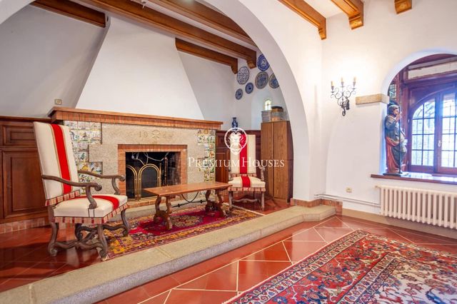 12 sovrum Villa till salu i Orrius med pool garage - 1 150 000 € (Ref: 10094701)