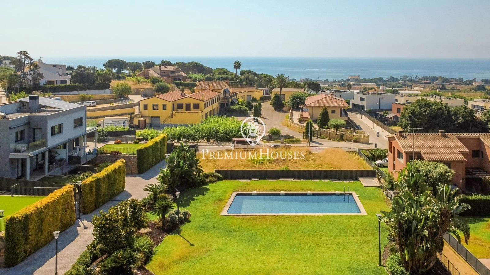 4 camera da letto Villetta Bifamiliare in vendita in Mataro con piscina garage - 995.000 € (Rif: 10098448)
