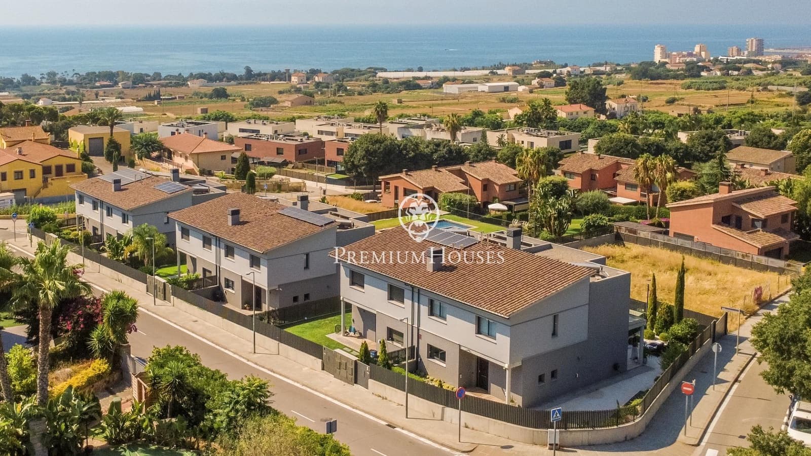 4 camera da letto Villetta Bifamiliare in vendita in Mataro con piscina garage - 995.000 € (Rif: 10098448)