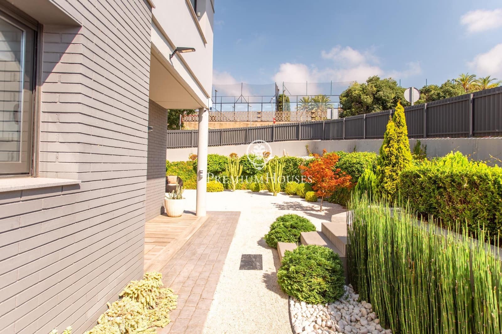 4 camera da letto Villetta Bifamiliare in vendita in Mataro con piscina garage - 995.000 € (Rif: 10098448)