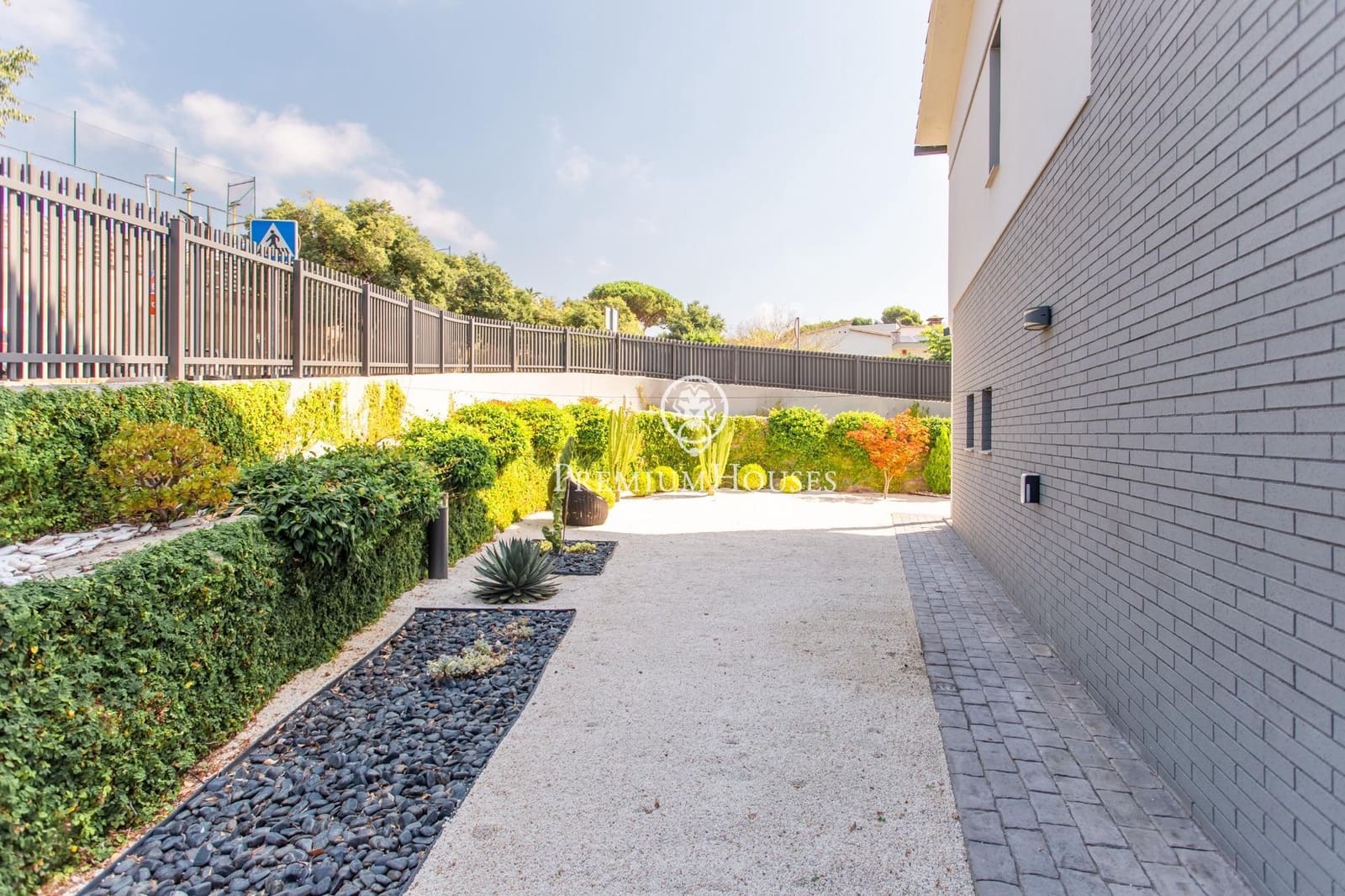 4 camera da letto Villetta Bifamiliare in vendita in Mataro con piscina garage - 995.000 € (Rif: 10098448)