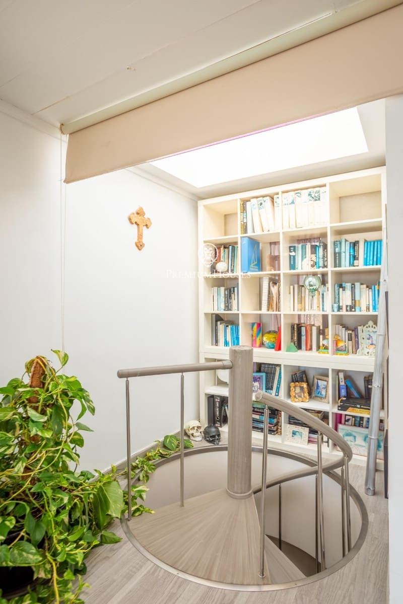 Piso de 3 habitaciones en Sant Vicenç de Montalt en venta con piscina garaje - 890.000 € (Ref: 10100170)