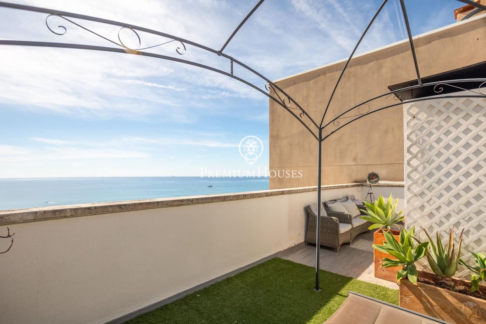 Piso de 3 habitaciones en Sant Vicenç de Montalt en venta con piscina garaje - 890.000 € (Ref: 10100170)