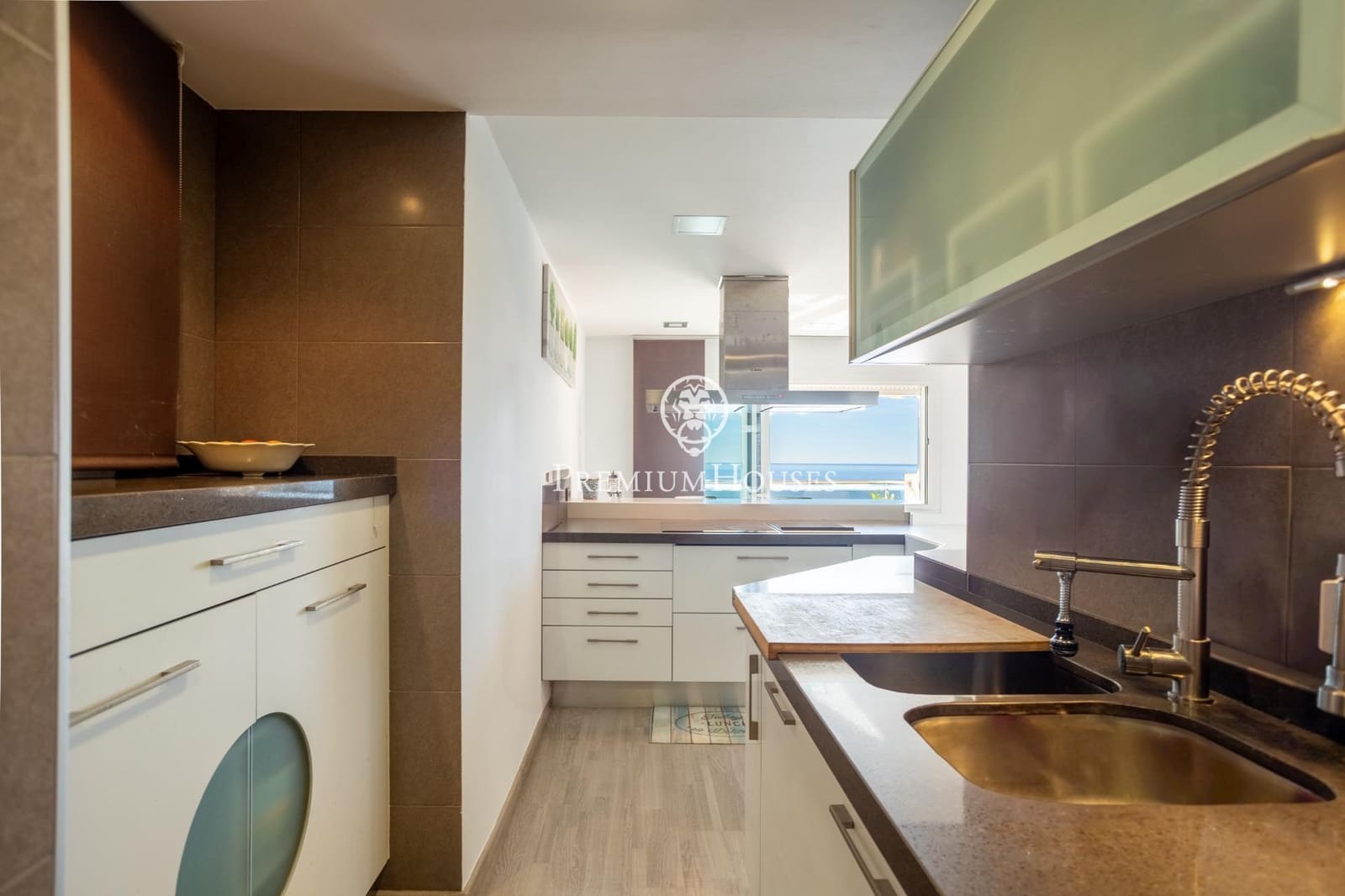 Piso de 3 habitaciones en Sant Vicenç de Montalt en venta con piscina garaje - 890.000 € (Ref: 10100170)