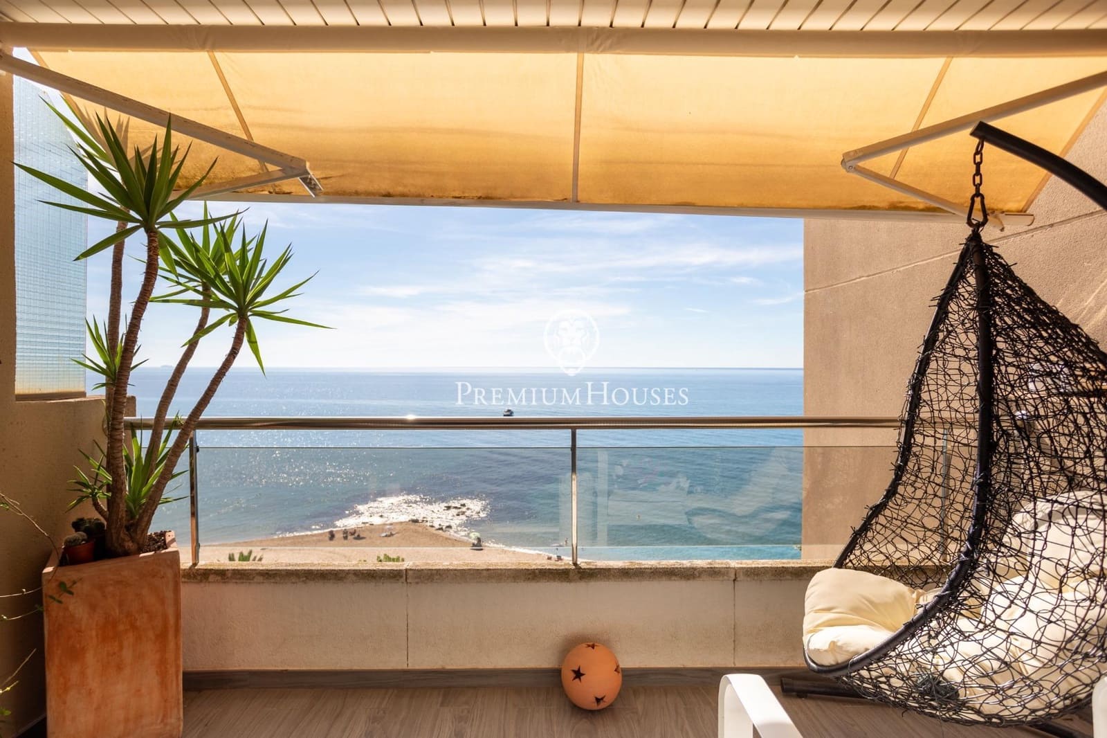 Piso de 3 habitaciones en Sant Vicenç de Montalt en venta con piscina garaje - 890.000 € (Ref: 10100170)